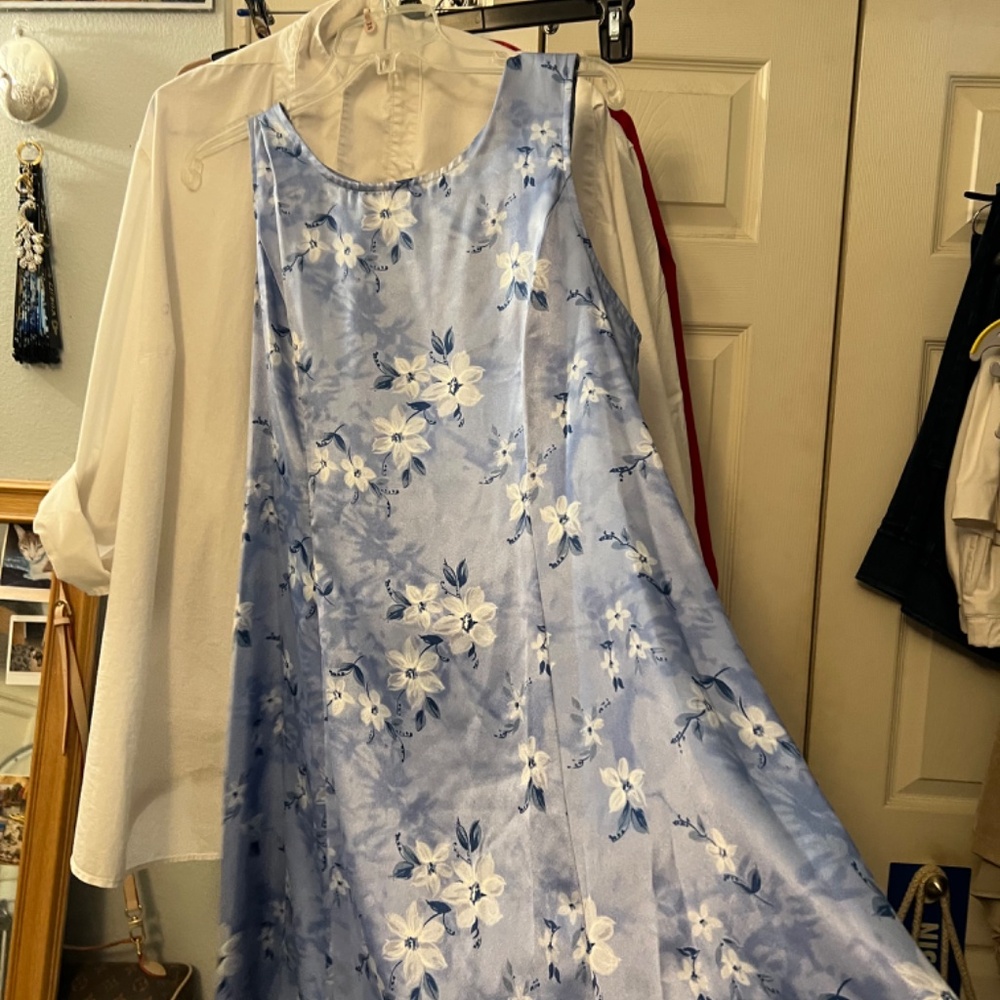 SOLD - Picture 2 of 7